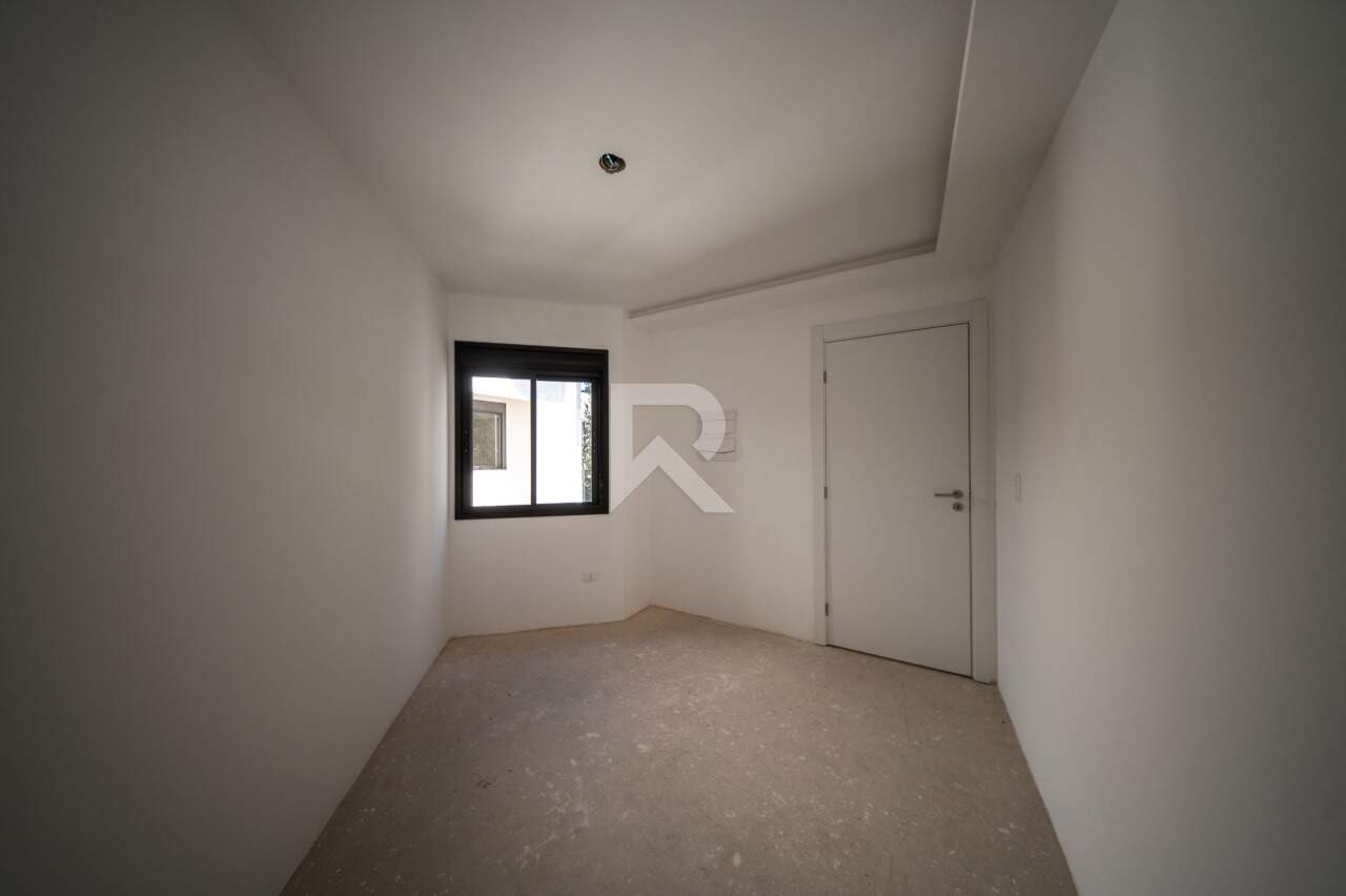 Sobrado Triplex com Vista Livre, 3 Quartos e 2 Vagas à venda, 164 m² - Bom Retiro - Curitiba/PR miniatura 15