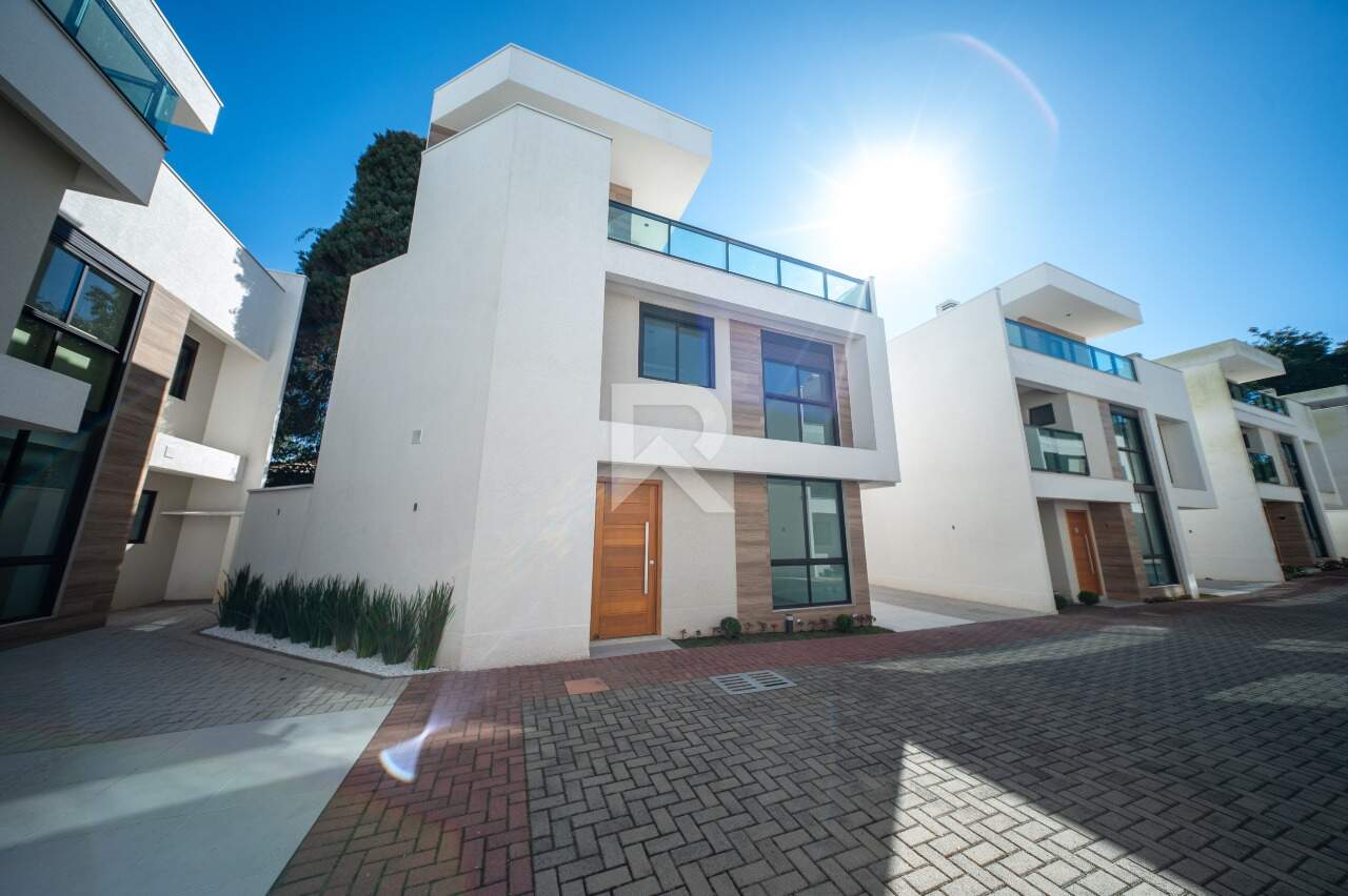 Sobrado Triplex com Vista Livre, 3 Quartos e 2 Vagas à venda, 164 m² - Bom Retiro - Curitiba/PR miniatura 3