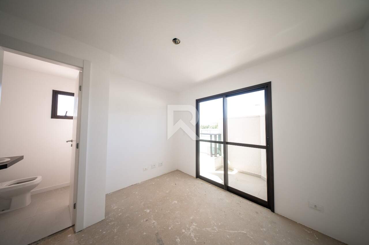 Sobrado Triplex com Vista Livre, 3 Quartos e 2 Vagas à venda, 164 m² - Bom Retiro - Curitiba/PR miniatura 23