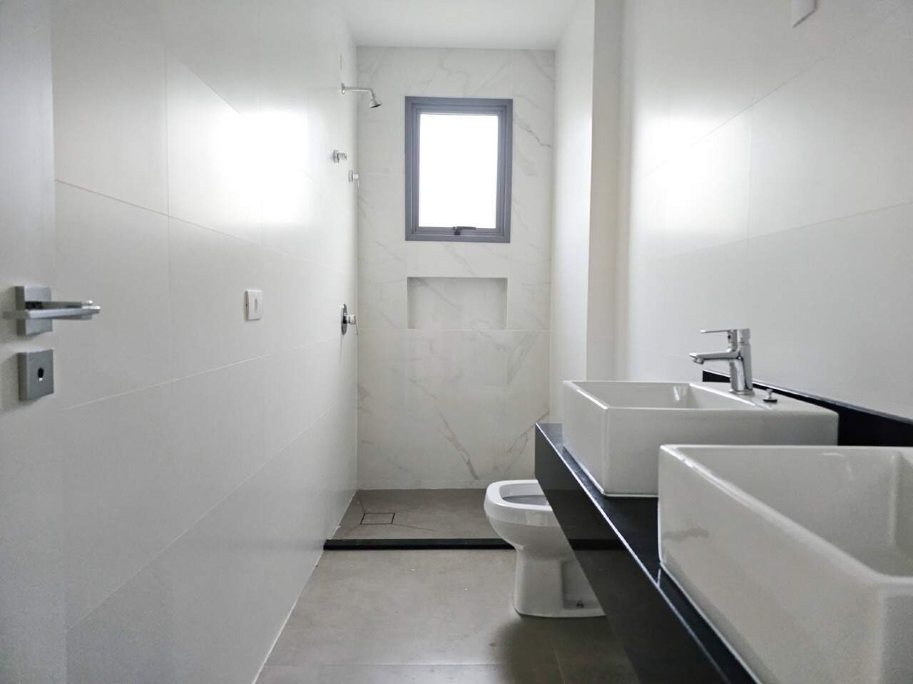 Apartamento de alto padrão com 3 dormitórios e 101,90 m² privativos no Mossunguê miniatura 15