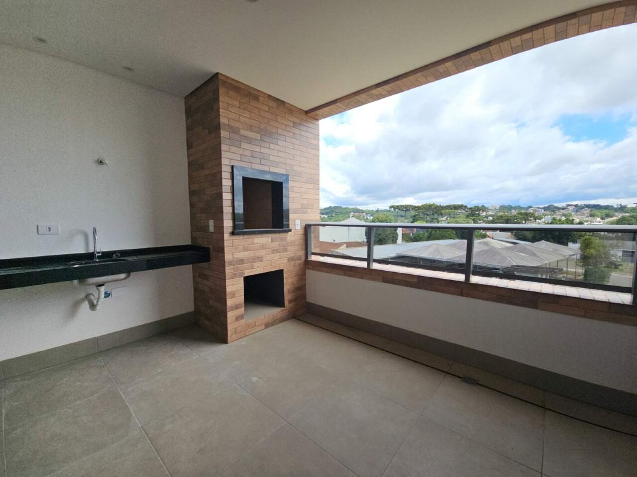 Apartamento de alto padrão com 3 dormitórios e 101,90 m² privativos no Mossunguê miniatura 4
