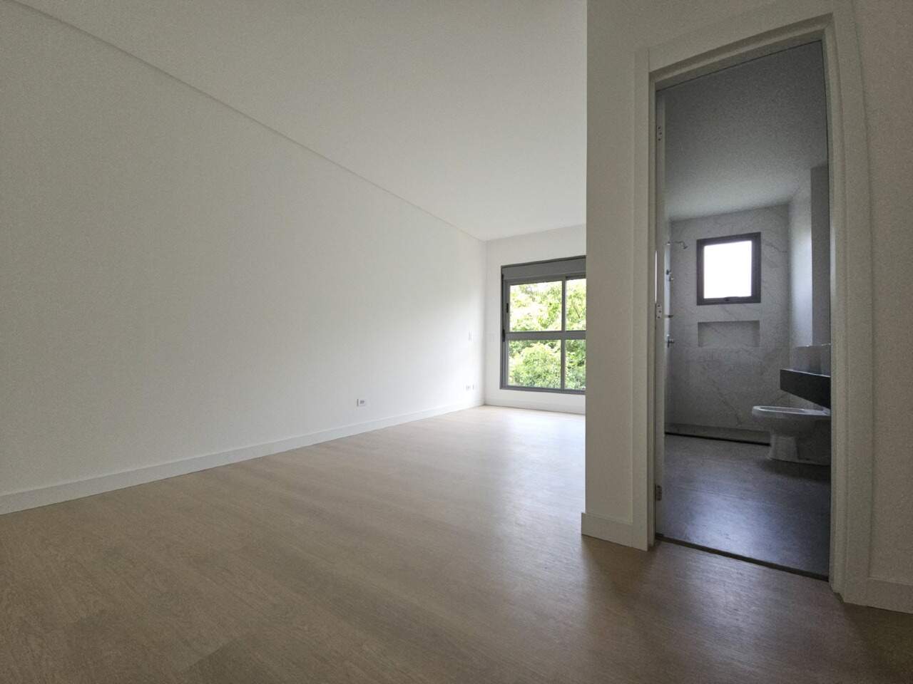 Apartamento de alto padrão com 3 dormitórios e 101,90 m² privativos no Mossunguê miniatura 8