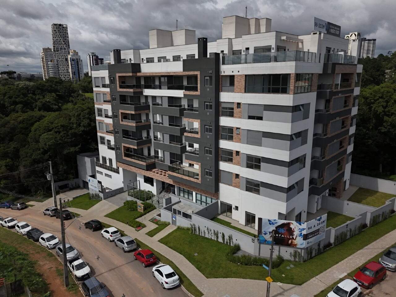 Apartamento de alto padrão com 3 dormitórios e 101,90 m² privativos no Mossunguê miniatura 30
