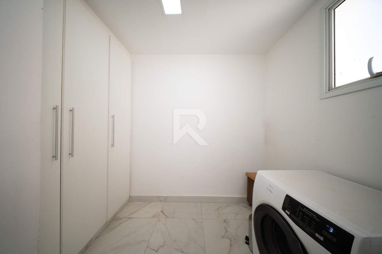 Apartamento mobiliado com 131 m² privativos e 3 dormitórios no Reserva Ecoville miniatura 18