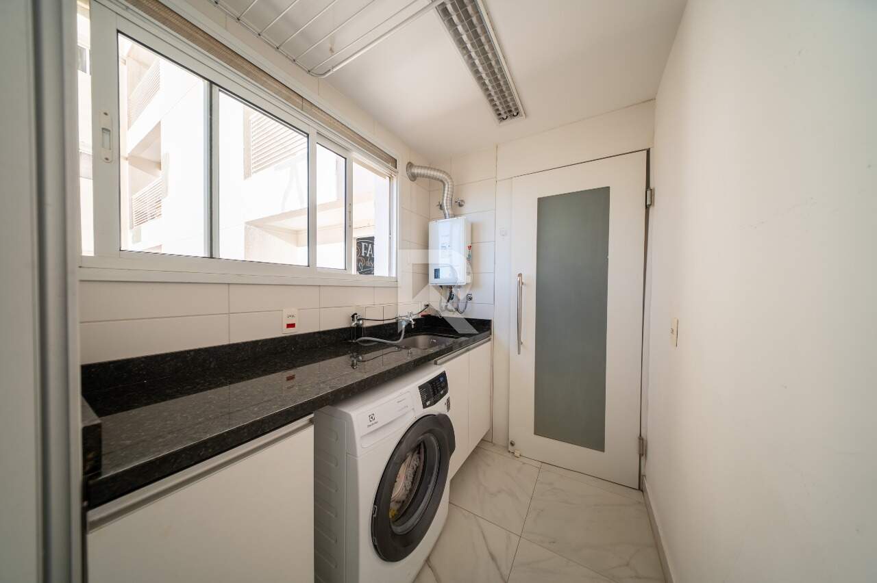 Apartamento mobiliado com 131 m² privativos e 3 dormitórios no Reserva Ecoville miniatura 17