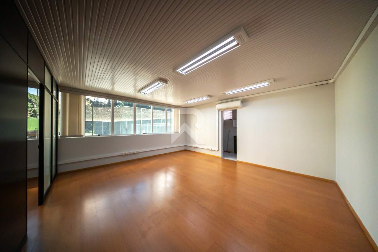 Sala comercial com excelente localização, 1 vaga, 55 m² para locação – Mossunguê – Curitiba/PR miniatura 4