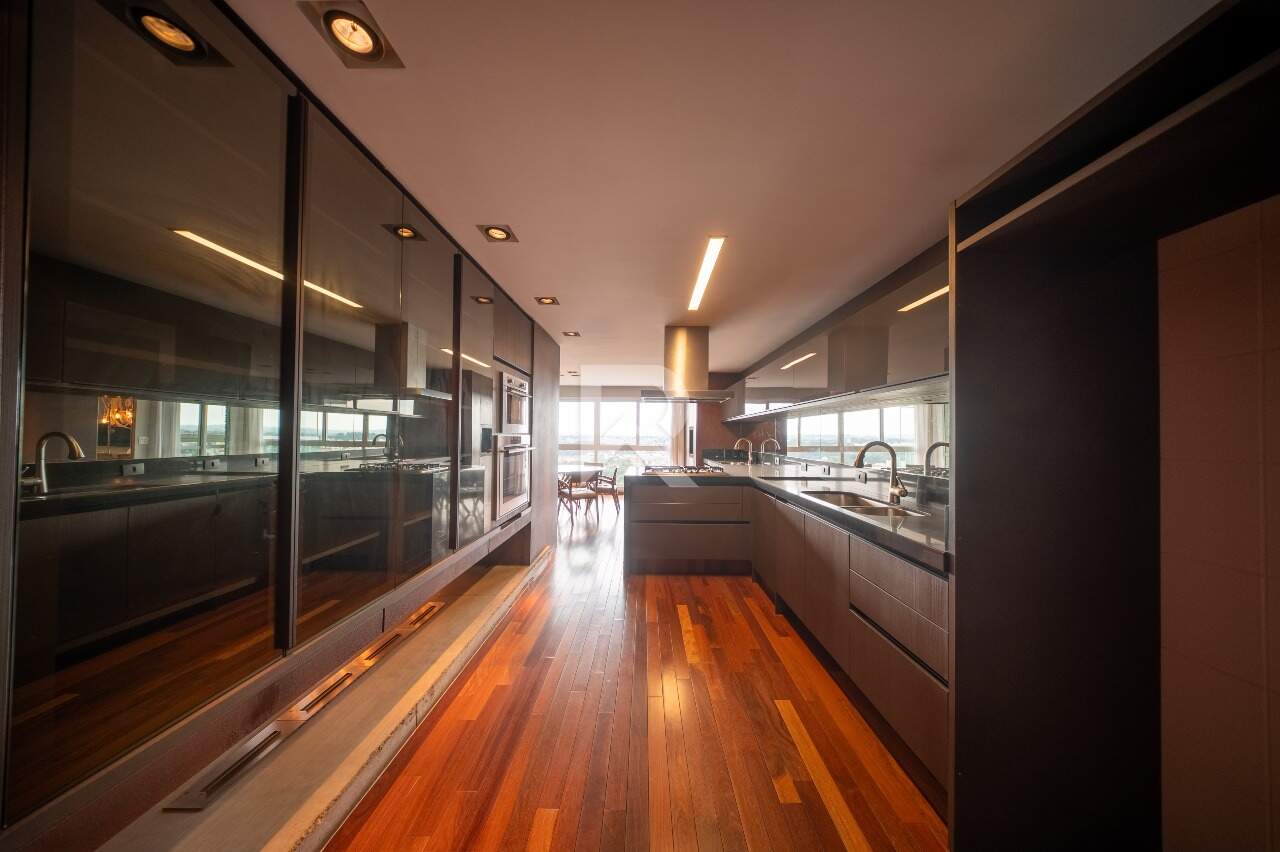 Apartamento com vista livre, 4 quartos e 3 vagas à venda, 266,59 m² - Ecoville - Curitiba/PR miniatura 10