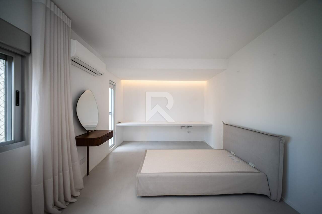 Apartamento com vista livre, 4 suítes e 3 vagas à venda, 250 m² - Batel - Curitiba/PR miniatura 31