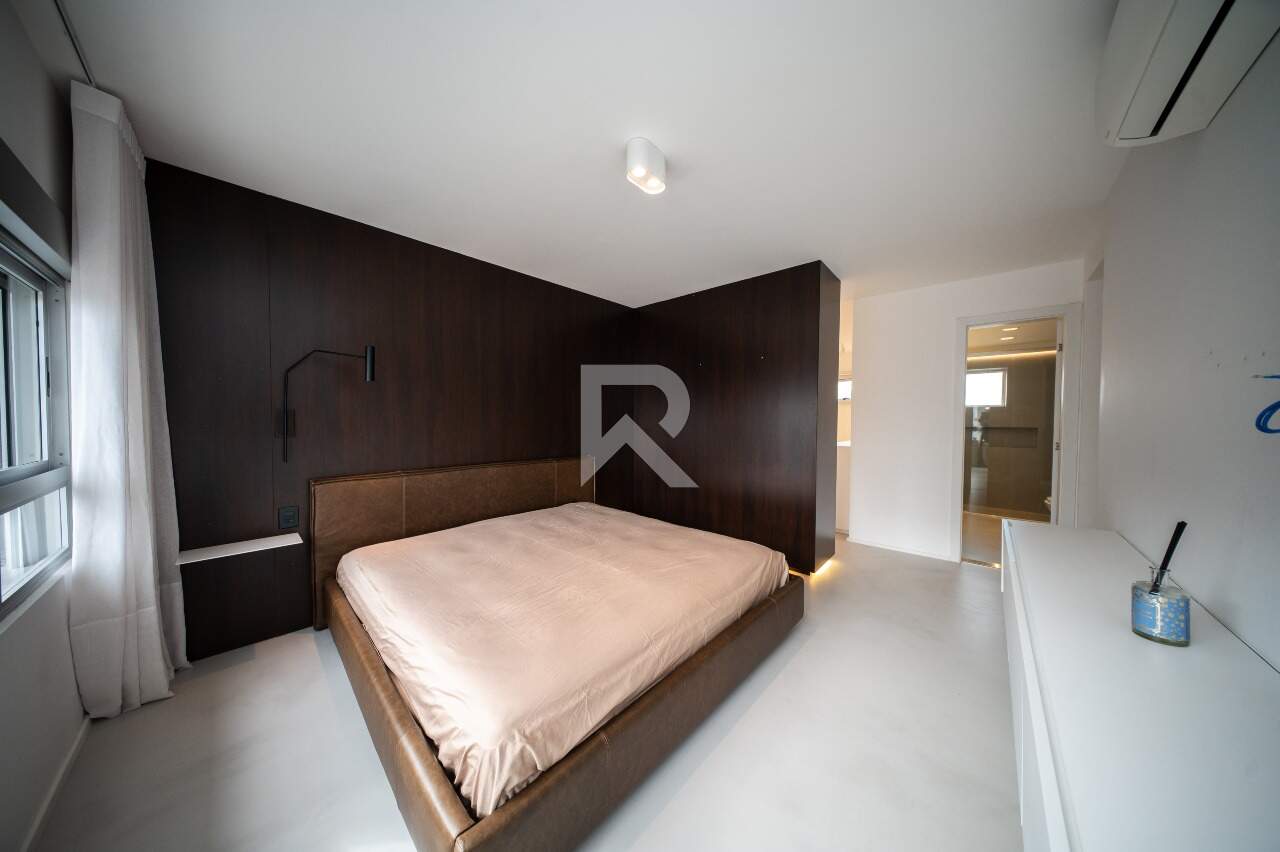 Apartamento com vista livre, 4 suítes e 3 vagas à venda, 250 m² - Batel - Curitiba/PR miniatura 24