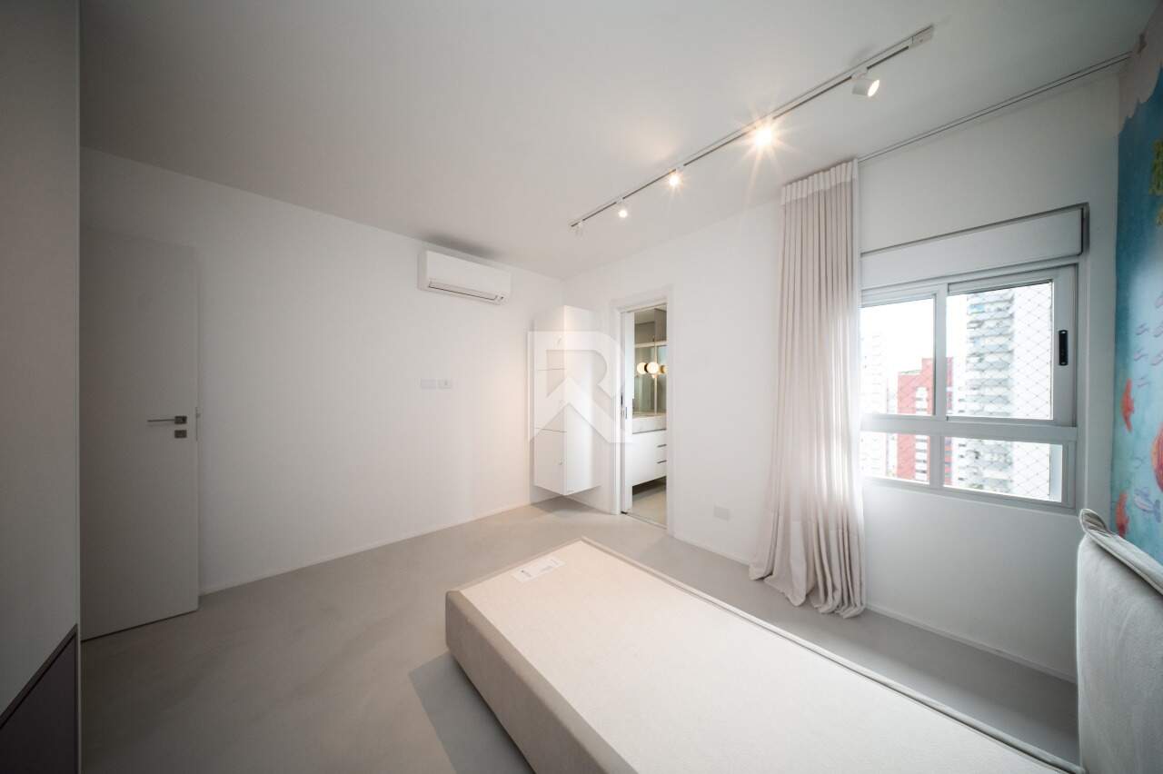 Apartamento com vista livre, 4 suítes e 3 vagas à venda, 250 m² - Batel - Curitiba/PR miniatura 33
