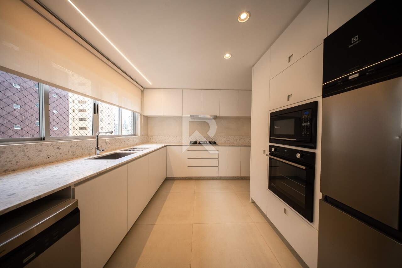Apartamento com vista livre, 4 suítes e 3 vagas à venda, 250 m² - Batel - Curitiba/PR miniatura 18