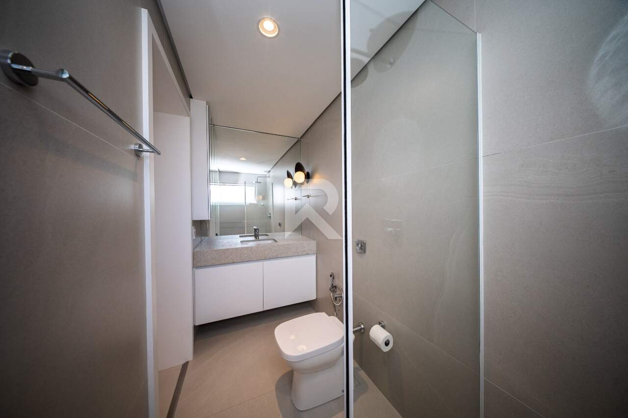 Apartamento com vista livre, 4 suítes e 3 vagas à venda, 250 m² - Batel - Curitiba/PR miniatura 35
