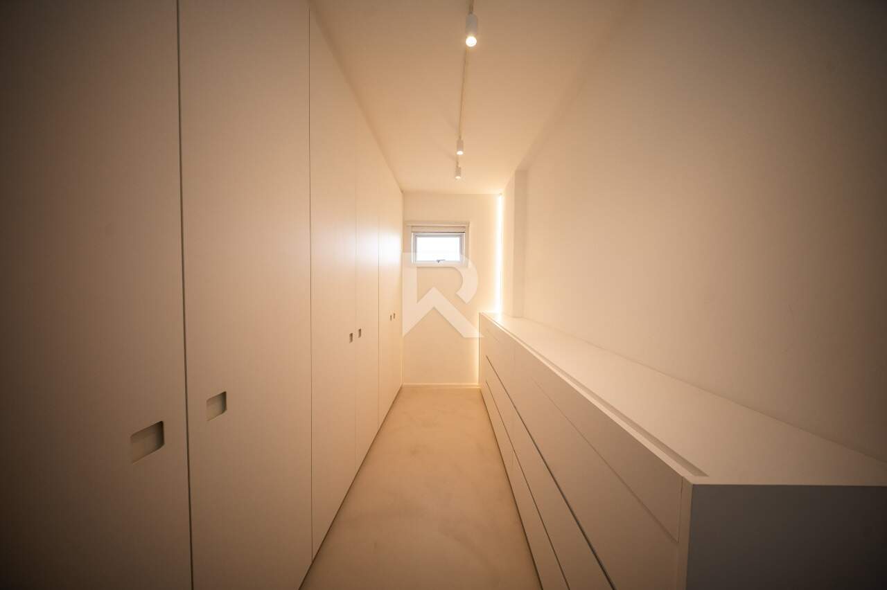 Apartamento com vista livre, 4 suítes e 3 vagas à venda, 250 m² - Batel - Curitiba/PR miniatura 29