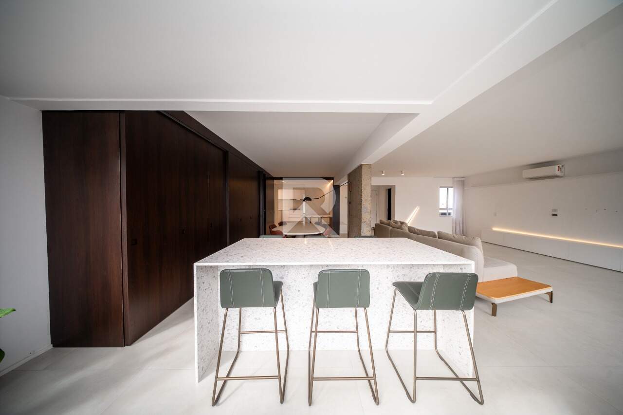 Apartamento com vista livre, 4 suítes e 3 vagas à venda, 250 m² - Batel - Curitiba/PR miniatura 9