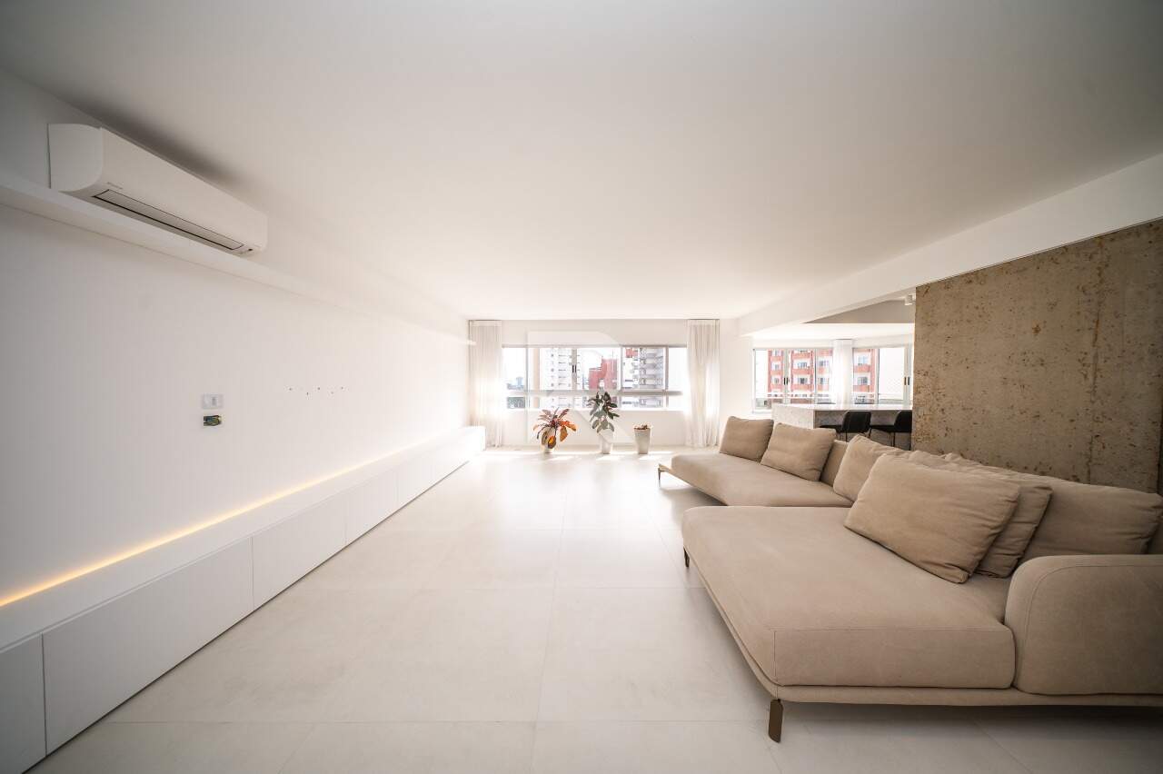 Apartamento com vista livre, 4 suítes e 3 vagas à venda, 250 m² - Batel - Curitiba/PR miniatura 5