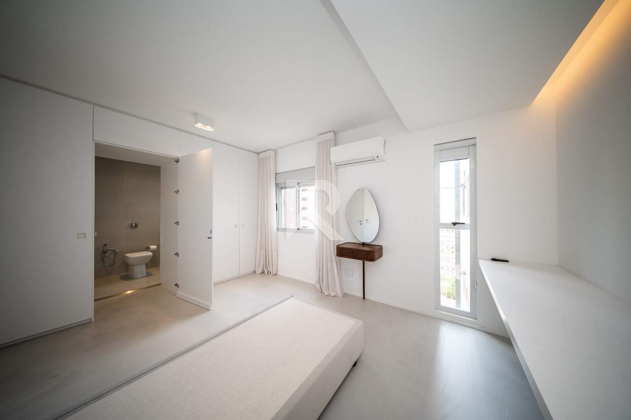 Apartamento com vista livre, 4 suítes e 3 vagas à venda, 250 m² - Batel - Curitiba/PR miniatura 34