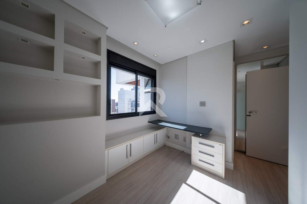 Apartamento com vista livre, 3 suítes e 2 vagas para locação, 151 m² - Bigorrilho - Curitiba/PR miniatura 13