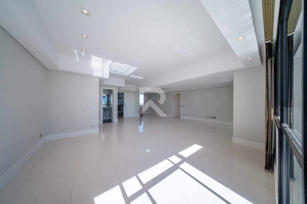Apartamento com vista livre, 3 suítes e 2 vagas para locação, 151 m² - Bigorrilho - Curitiba/PR miniatura 3