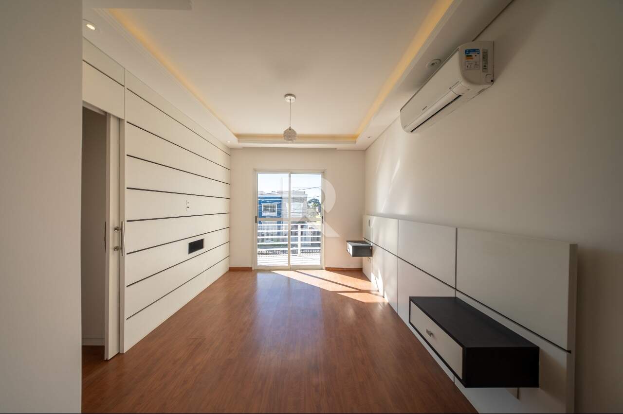 sobrado com Jardim, 3 quartos, 3 vagas para locação, 200 m² - Vista Alegre - Curitiba/PR miniatura 25