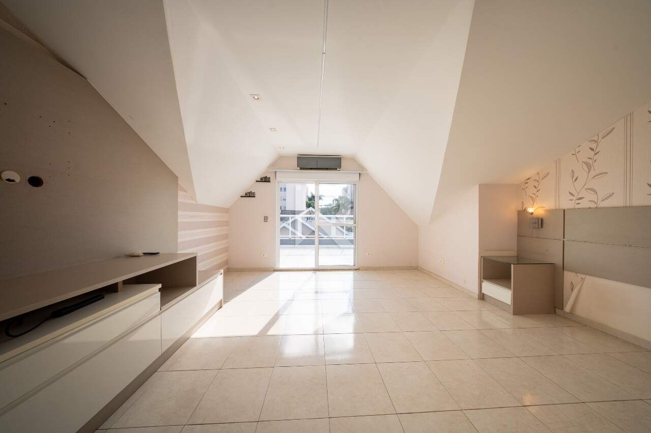 Casa de Condomínio com Jardim, 4 quartos, 4 vagas para Locação, 265 m² - Campo Comprido - Curitiba/PR miniatura 45