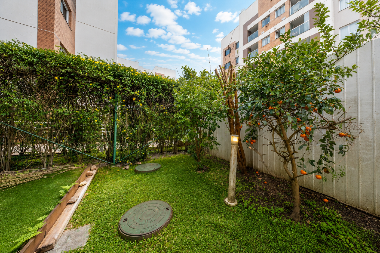 Apartamento Garden com Jardim, 3 quartos, 2 vagas para locação, 90 m² - São Braz - Curitiba/PR miniatura 7