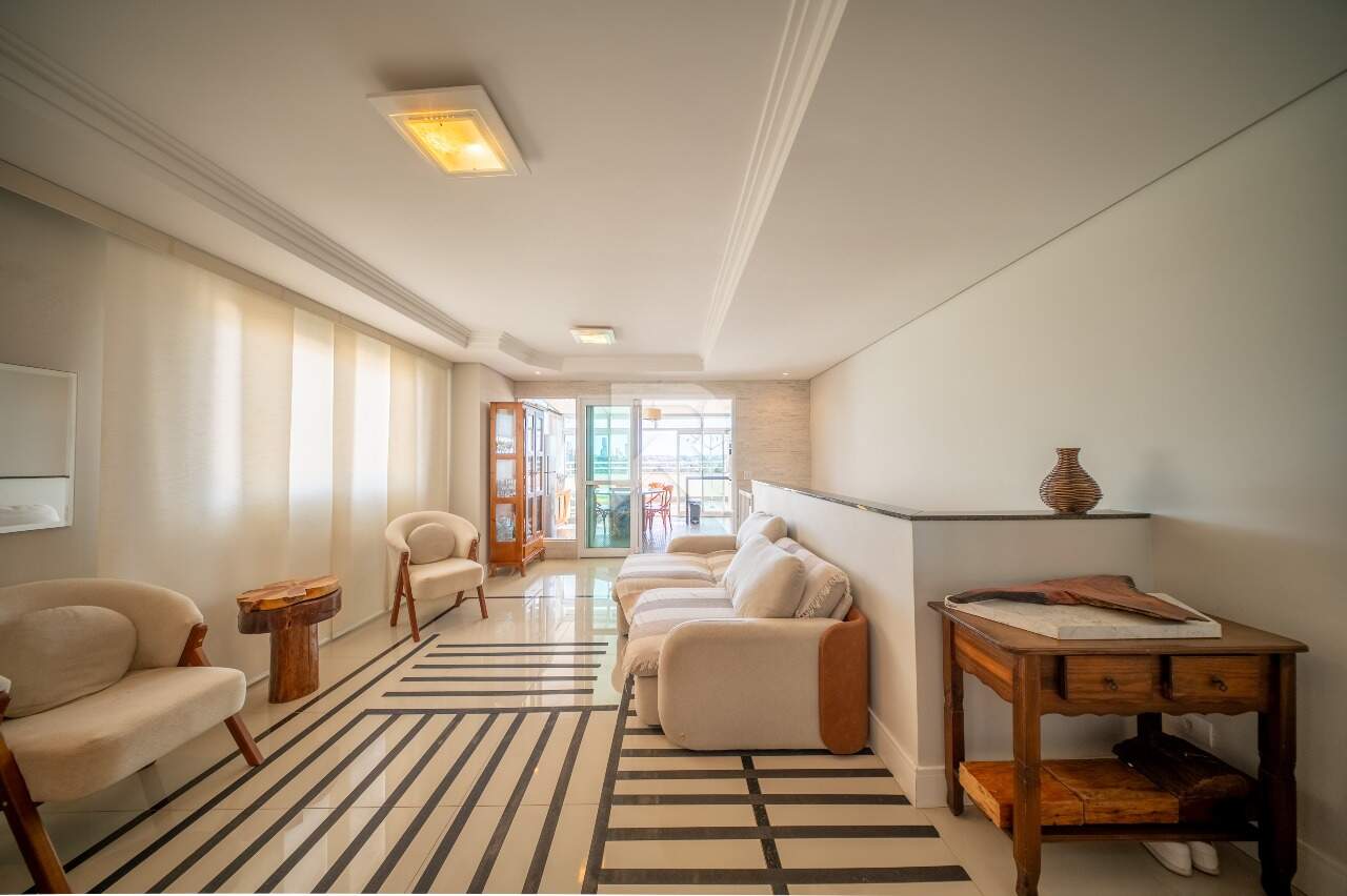 Cobertura Duplex com Vista Livre, 2 quartos, 2 vagas à venda, 134 m² - Santa Quitéria - Curitiba/PR