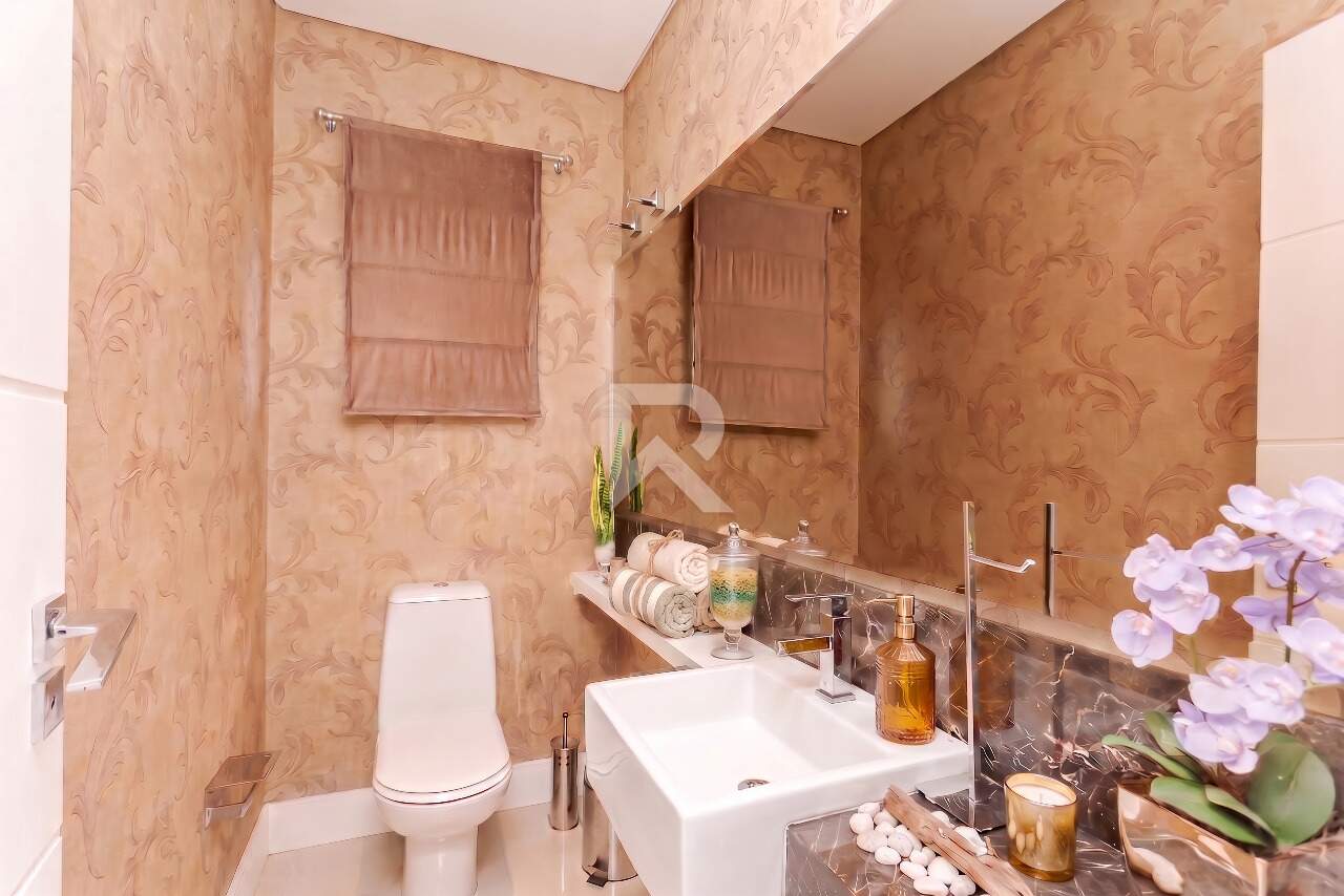 Casa Semi Mobiliada em Condomínio com 3 Quartos, 308m2, Quintal e Churrasqueira para alugar no Portão - Curitiba miniatura 5