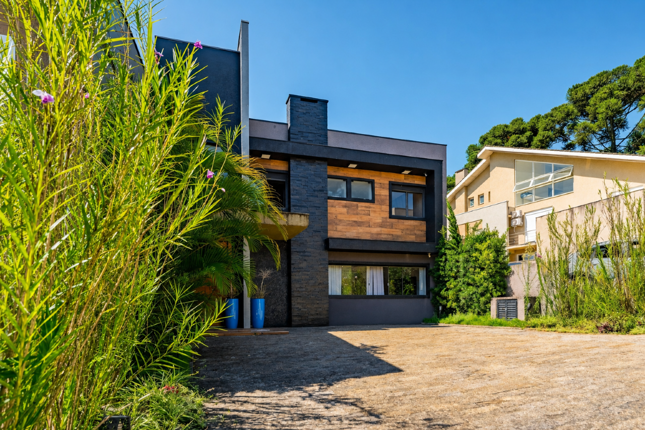 Casa Mobiliada em Condominio com 4 suítes, Piscina e 245m2 para alugar - Santa Candida, Curitiba miniatura 2