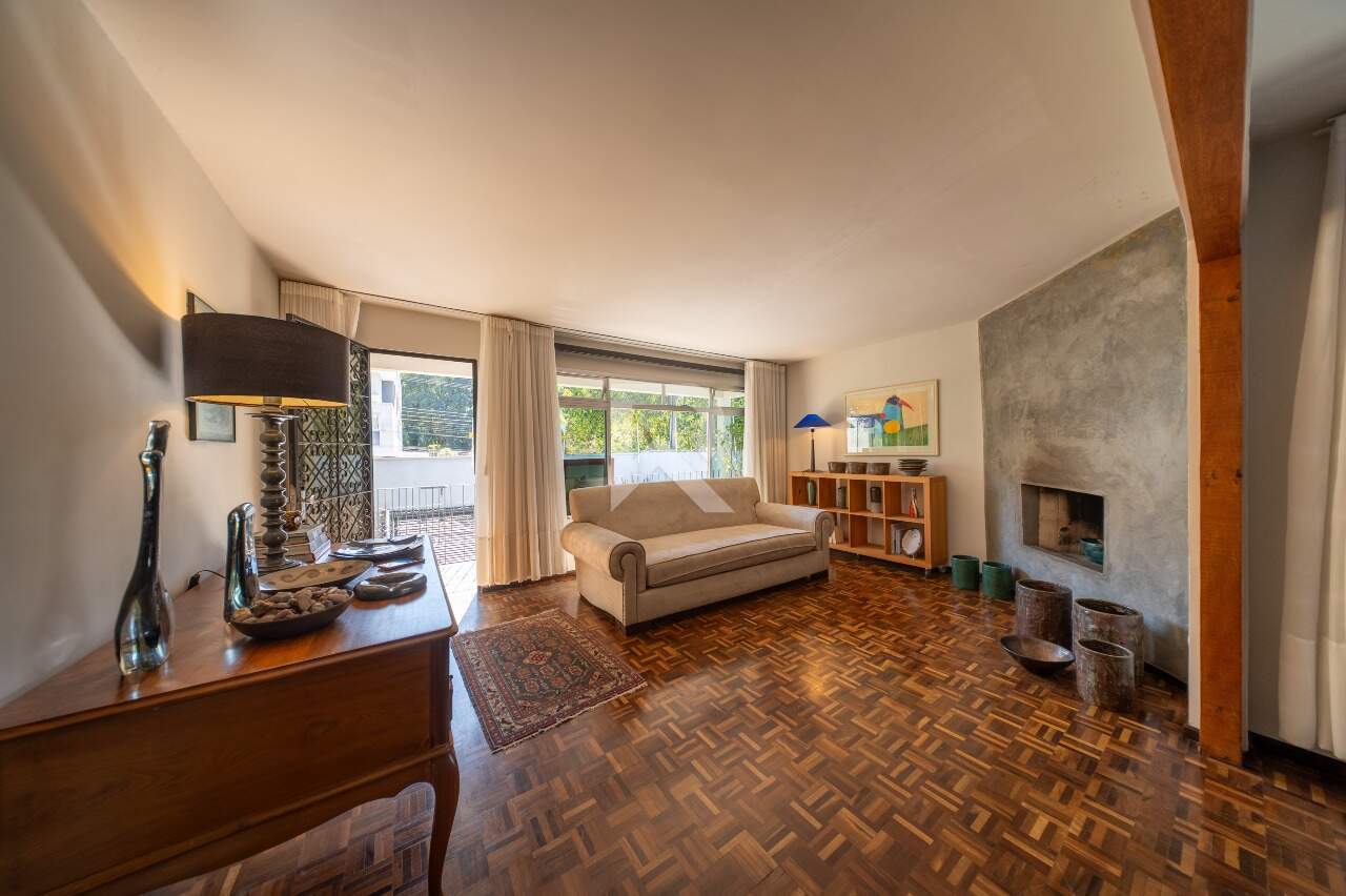 Casa de Rua com Excelente Potencial Residencial e Comercial, 157 m² para locação - Mossunguê - Curitiba/PR