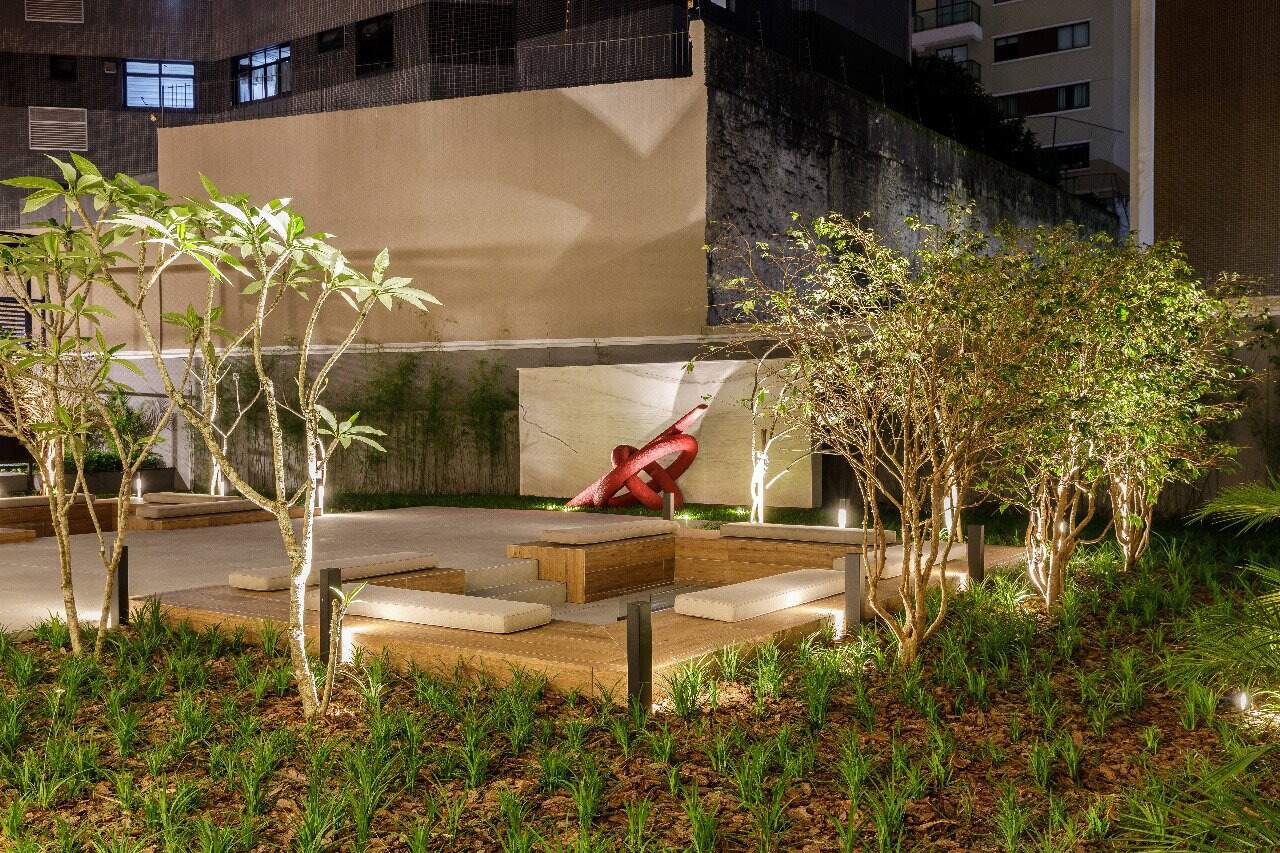 Apartamento de alto padrão com 132 m² privativos e 3 dormitórios no Bigorrilho miniatura 6