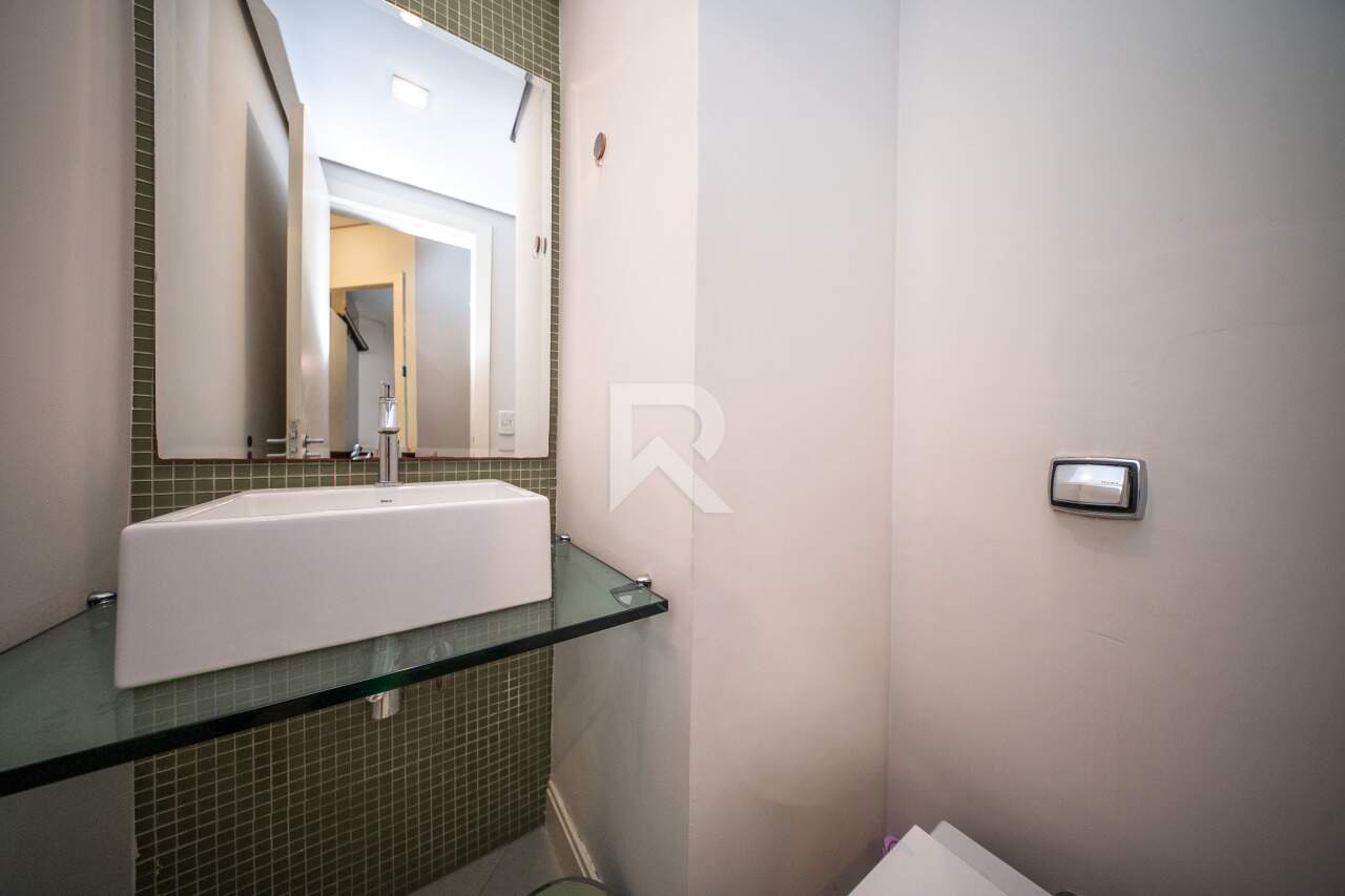 Sala Comercial Mobiliada em Andar Alto com 68m2 para aluguel - Centro, Curitiba miniatura 11