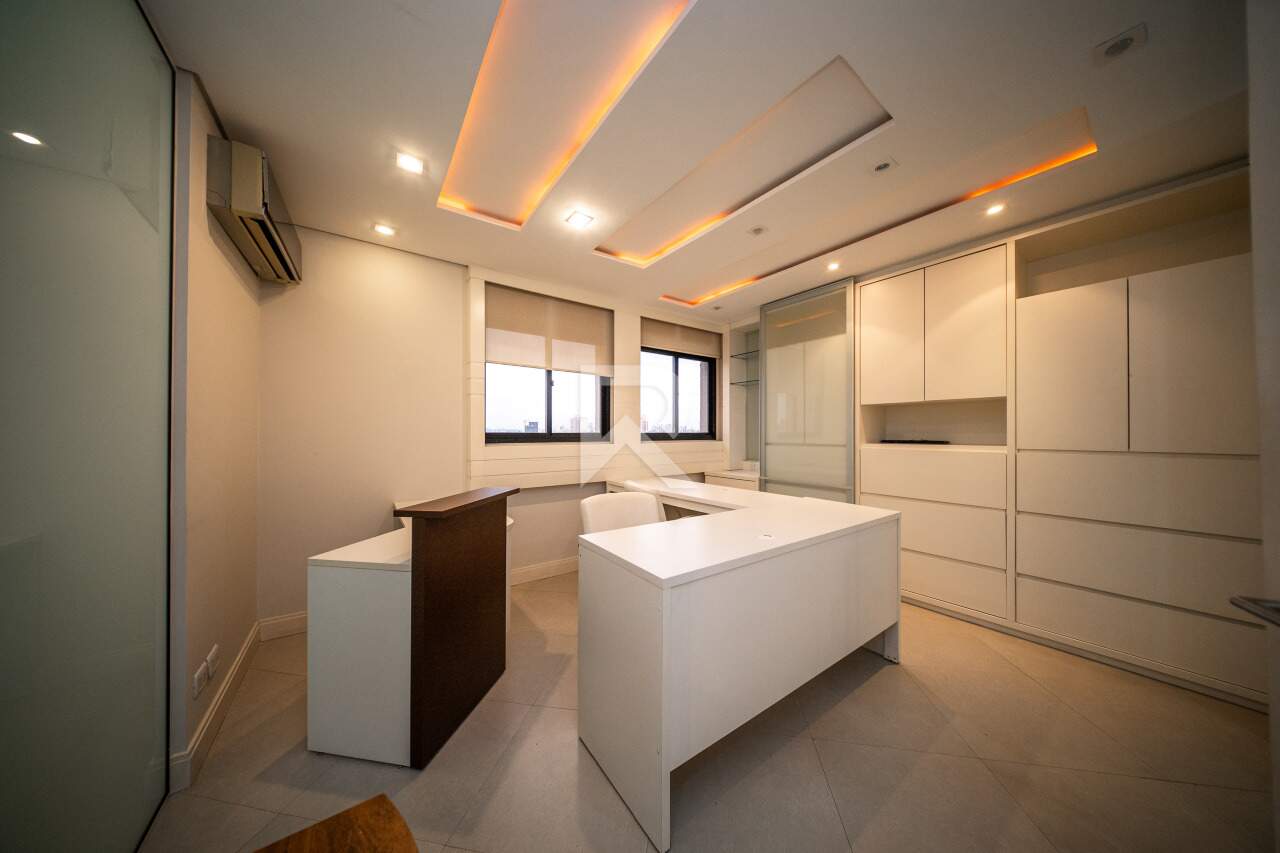 Sala Comercial Mobiliada em Andar Alto com 68m2 para aluguel - Centro, Curitiba miniatura 4