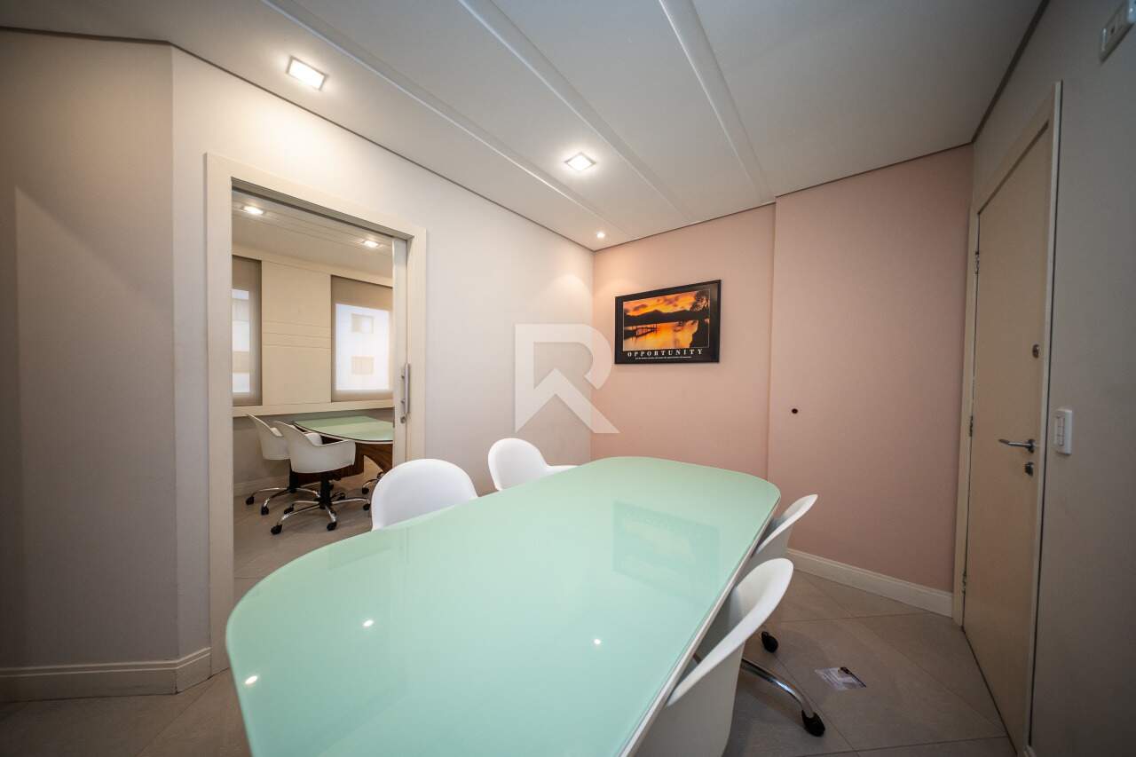 Sala Comercial Mobiliada em Andar Alto com 68m2 para aluguel - Centro, Curitiba miniatura 14