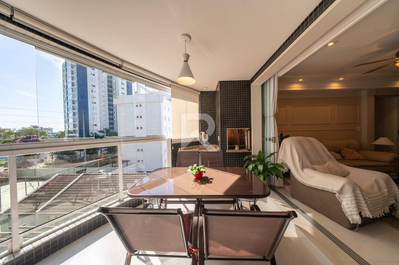 Apartamento com Vista Livre, 3 Quartos e 2 Vagas à Venda no Ecoville – 106 m² | Tannat Ecoville