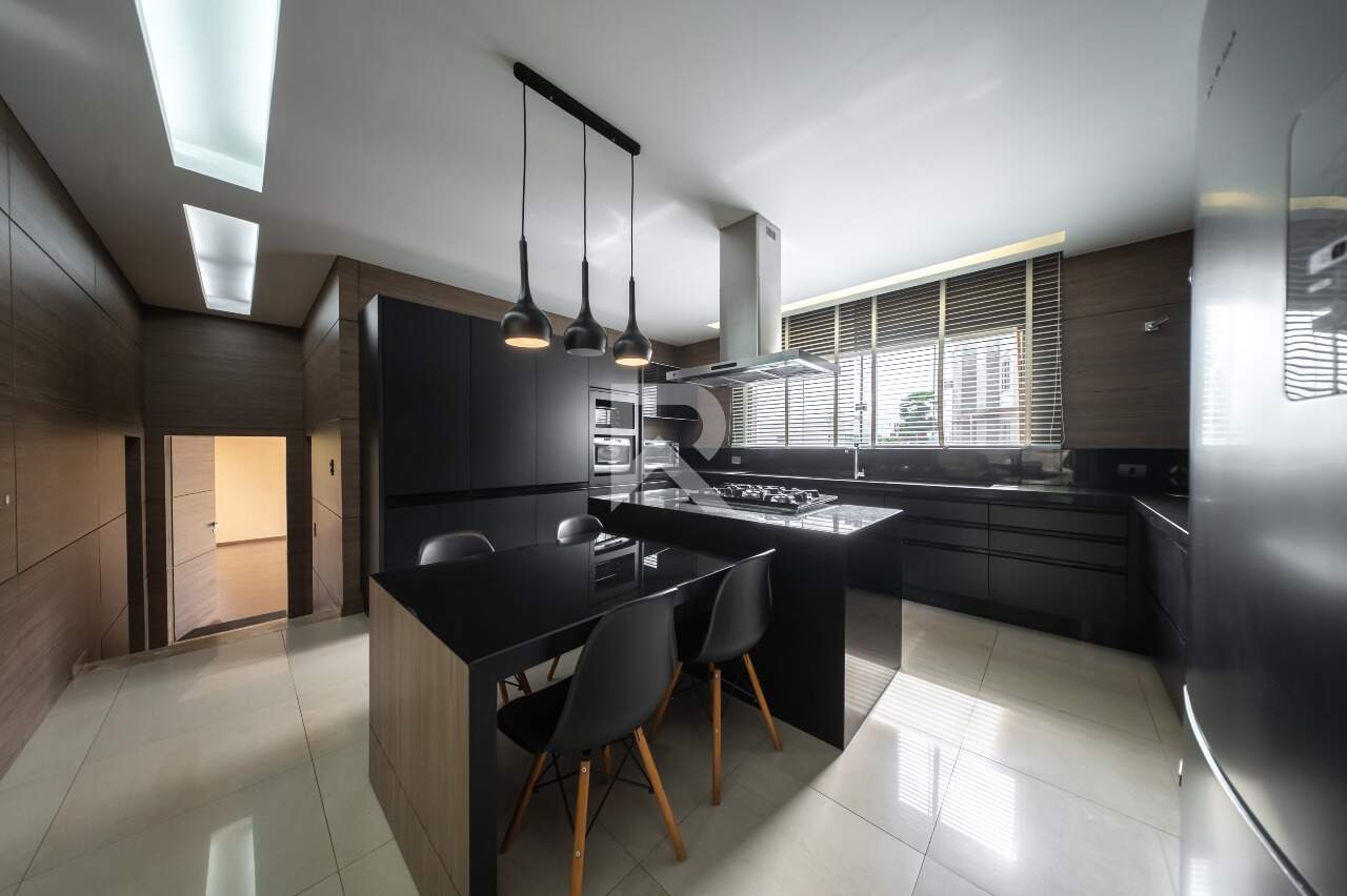 Casa em Condomínio Porteira Fechada com Jardim, 4 suítes, 5 vagas à venda, 429 m² – São Brás – Curitiba/PR miniatura 19