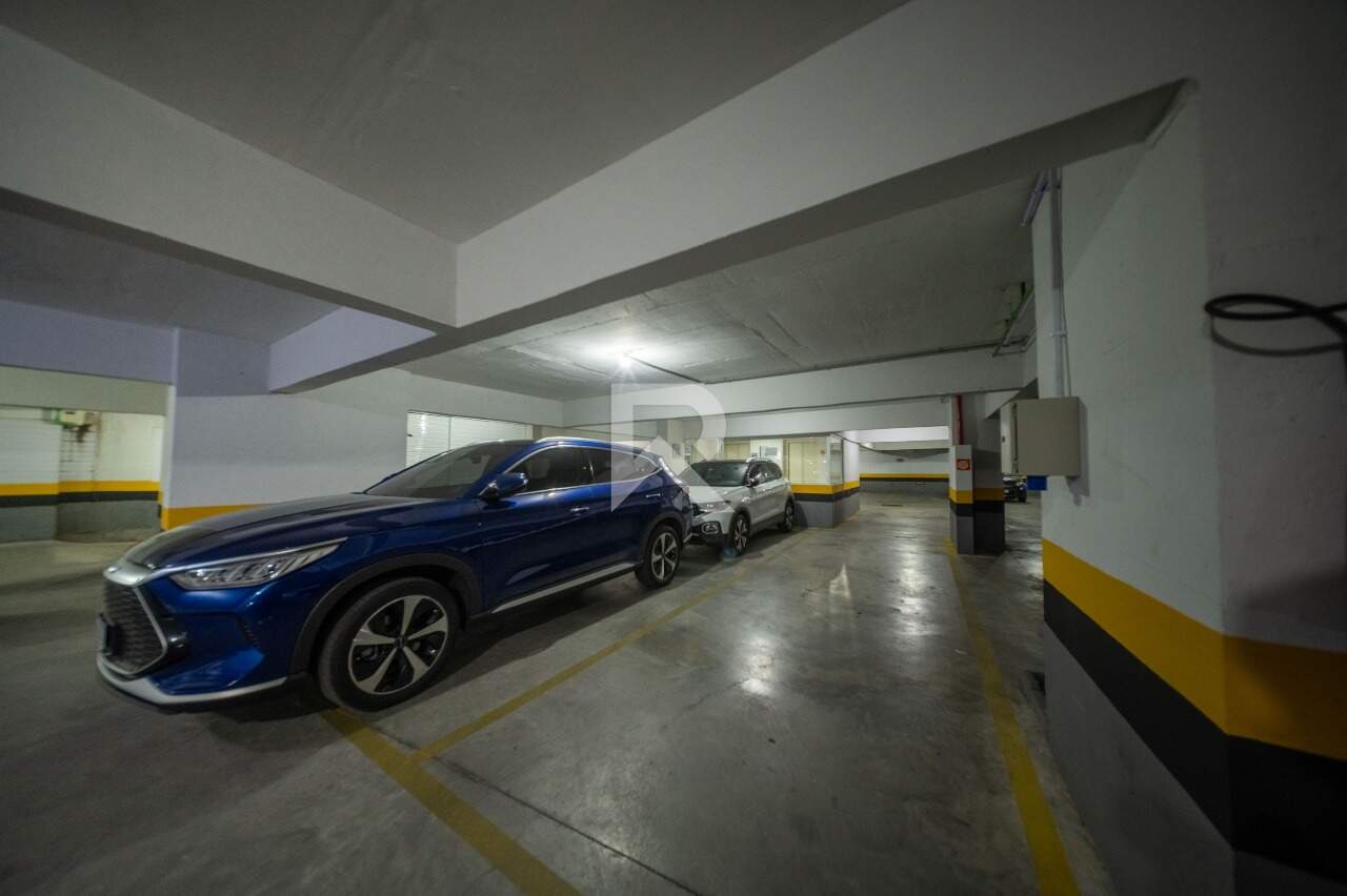 Cobertura Mobiliada com Vista Livre, 2 suítes e 2 vagas para locação, 123 m² – Centro – Curitiba/PR miniatura 54