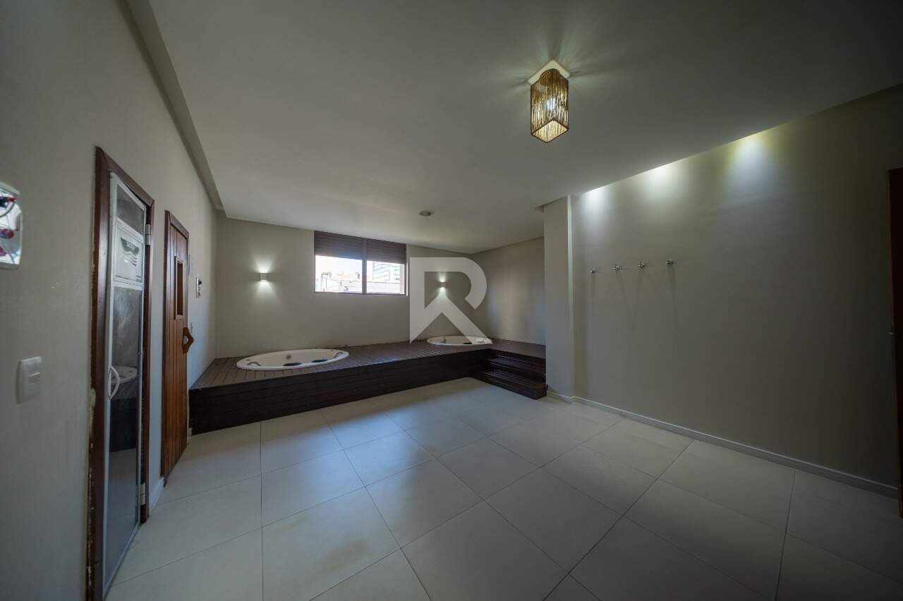 Cobertura Mobiliada com Vista Livre, 2 suítes e 2 vagas para locação, 123 m² – Centro – Curitiba/PR miniatura 45