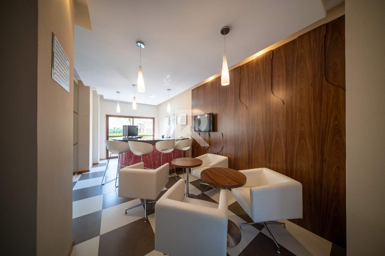 Cobertura Mobiliada com Vista Livre, 2 suítes e 2 vagas para locação, 123 m² – Centro – Curitiba/PR miniatura 40