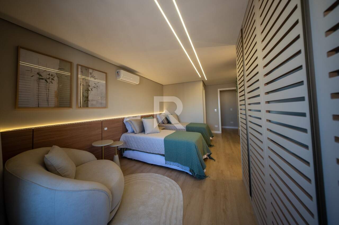 Cobertura Mobiliada com Vista Livre, 2 suítes e 2 vagas para locação, 123 m² – Centro – Curitiba/PR miniatura 25
