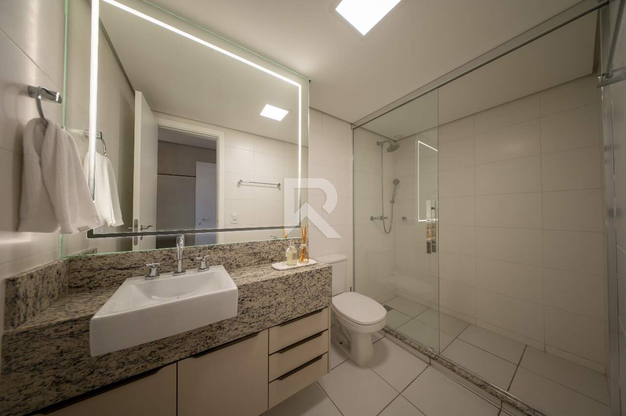 Cobertura Mobiliada com Vista Livre, 2 suítes e 2 vagas para locação, 123 m² – Centro – Curitiba/PR miniatura 26