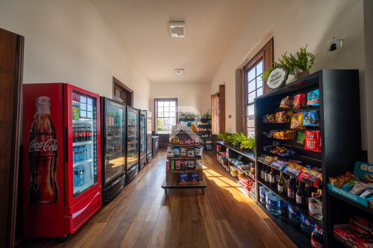 Cobertura Mobiliada com Vista Livre, 2 suítes e 2 vagas para locação, 123 m² – Centro – Curitiba/PR miniatura 32