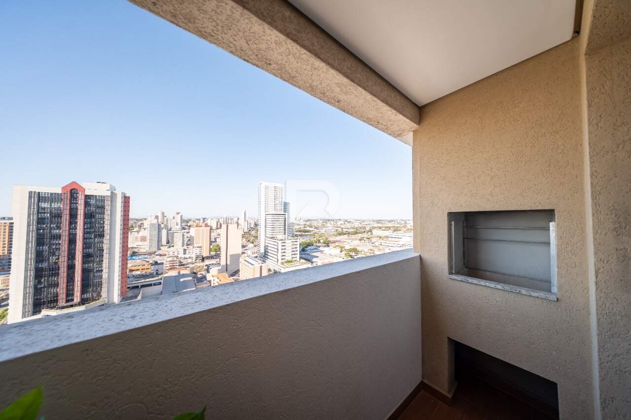Cobertura Mobiliada com Vista Livre, 2 suítes e 2 vagas para locação, 123 m² – Centro – Curitiba/PR miniatura 6