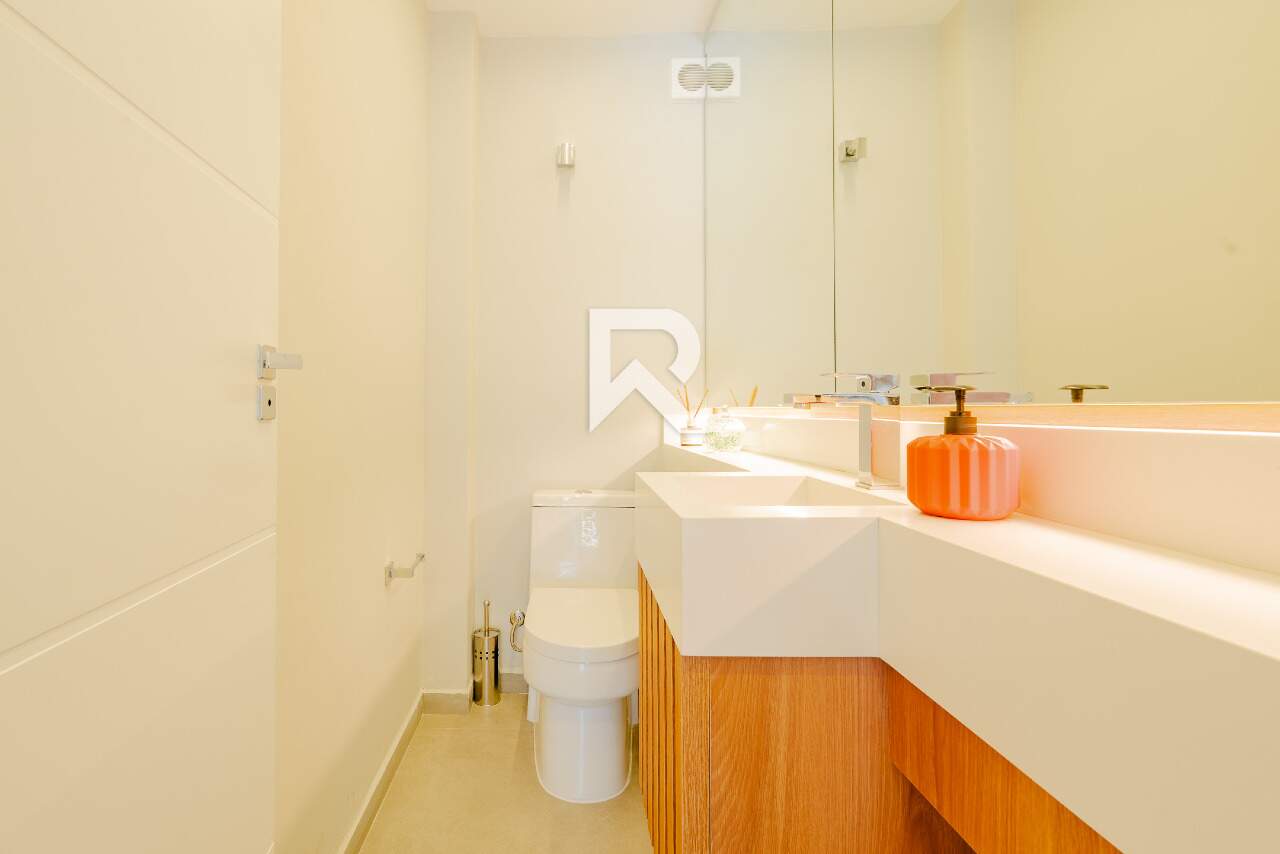 Apartamento Reformado, Semi Mobiliado com 3 Quartos, 113m2 e 1 Vaga para Locação - Bigorrilho - Curitiba/PR miniatura 14