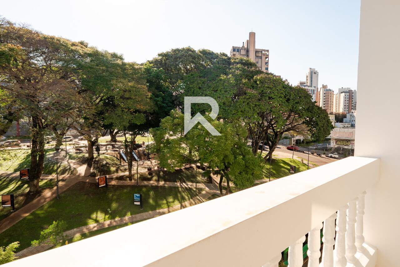 Apartamento Reformado, Semi Mobiliado com 3 Quartos, 113m2 e 1 Vaga para Locação - Bigorrilho - Curitiba/PR miniatura 12