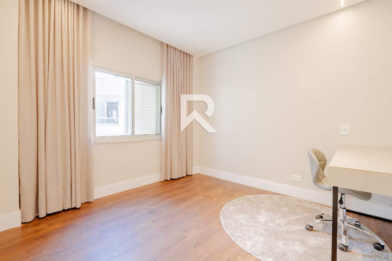 Apartamento Reformado, Semi Mobiliado com 3 Quartos, 113m2 e 1 Vaga para Locação - Bigorrilho - Curitiba/PR miniatura 26