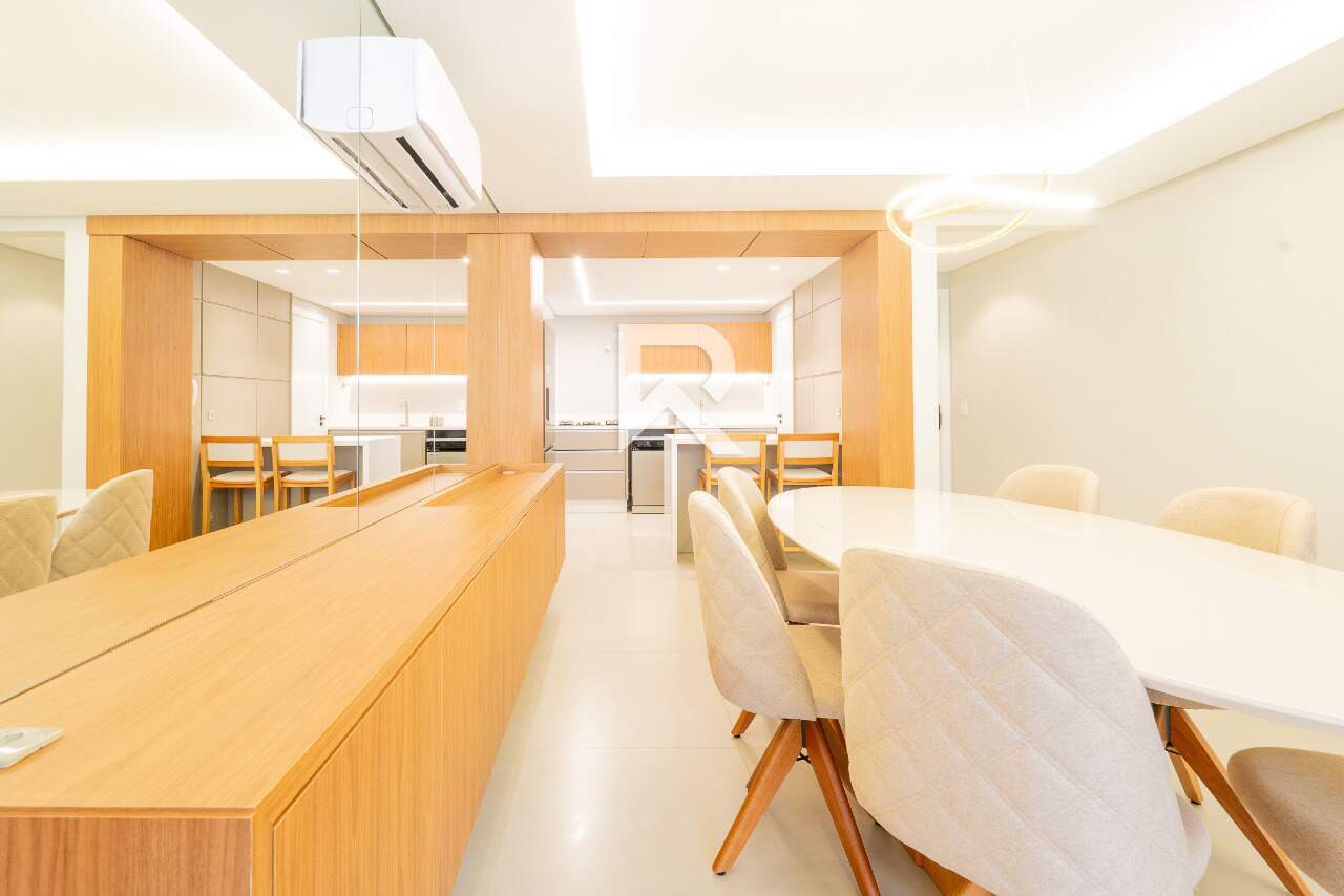 Apartamento Reformado e Mobiliado com 3 Quartos, 1 Vaga e 93m2 para Locação - Batel - Curitiba/PR miniatura 5