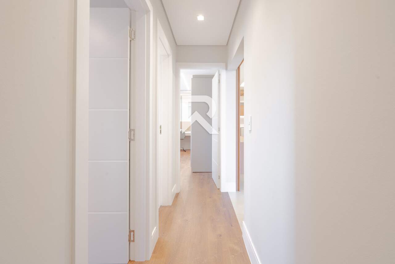 Apartamento Reformado e Mobiliado com 3 Quartos, 1 Vaga e 93m2 para Locação - Batel - Curitiba/PR miniatura 10
