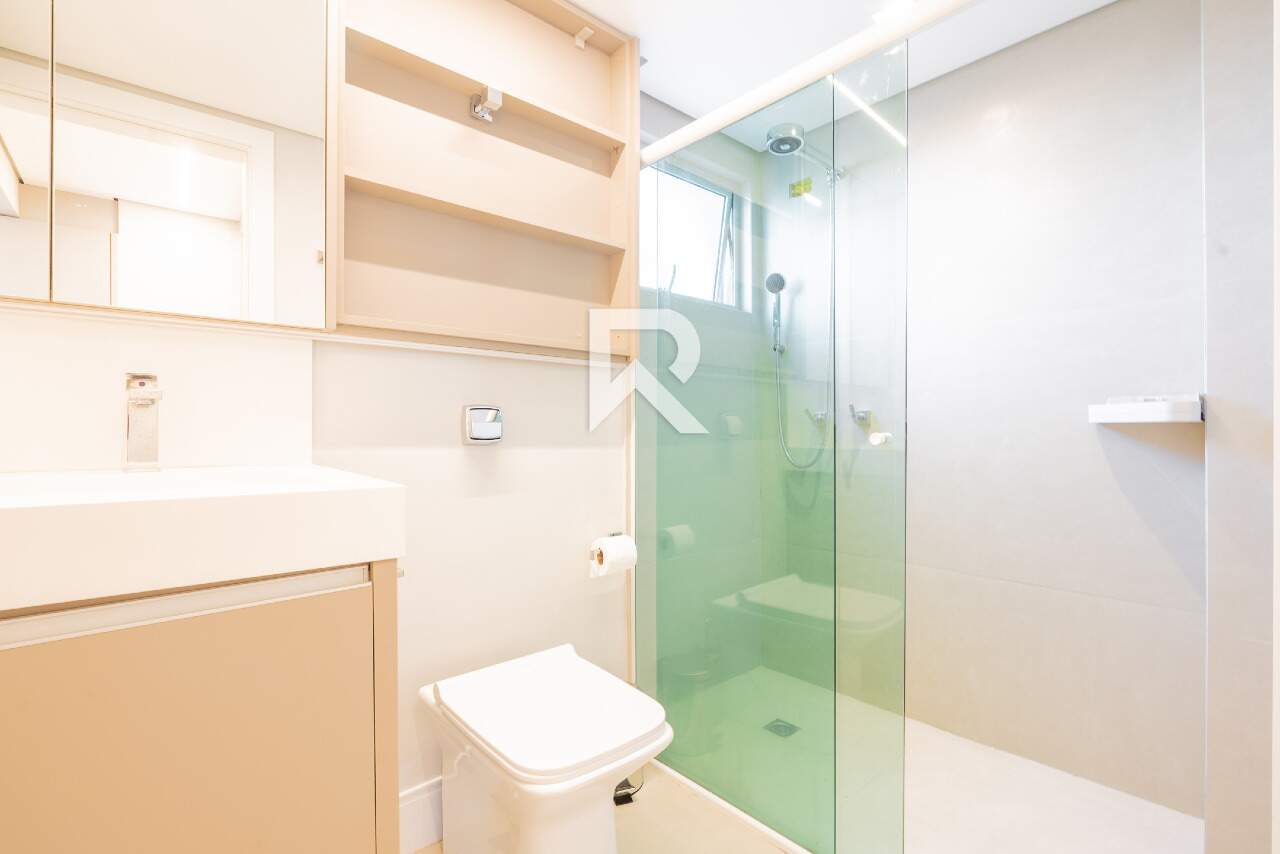 Apartamento Reformado e Mobiliado com 3 Quartos, 1 Vaga e 93m2 para Locação - Batel - Curitiba/PR miniatura 16