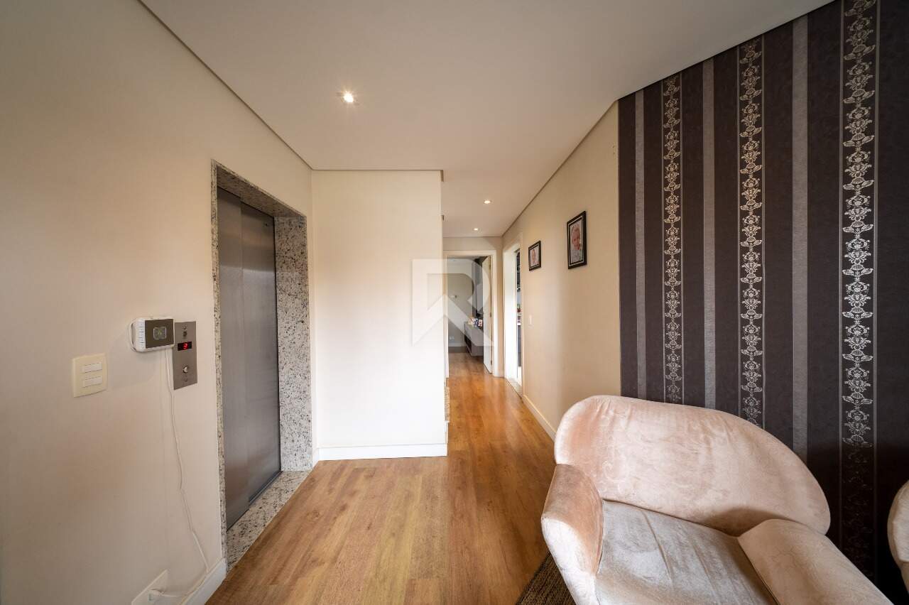 Sobrado com Vista Livre, 4 Quartos e Elevador à venda, 242 m² - Mossunguê - Curitiba/PR miniatura 8