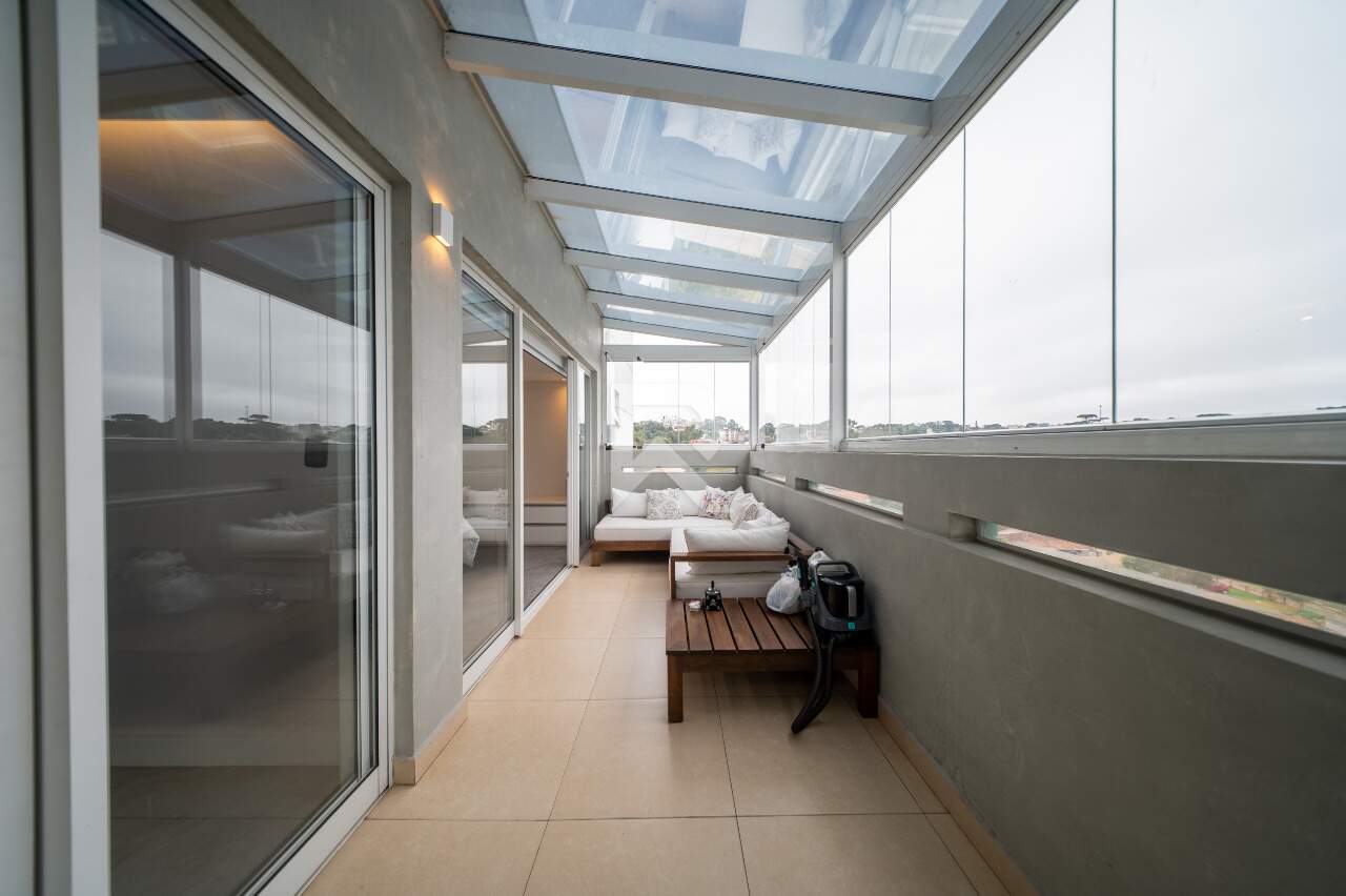 Apartamento Semi Mobiliado com Área Gourmet, 2 Quartos e 2 Vagas para Locação - Santo Inacio - Curitiba/PR miniatura 13